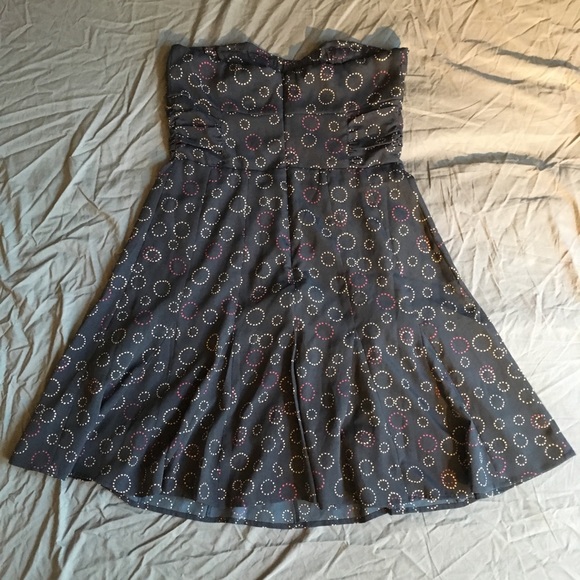 AE Strapless Party Dress Size 4 - Picture 4 of 7